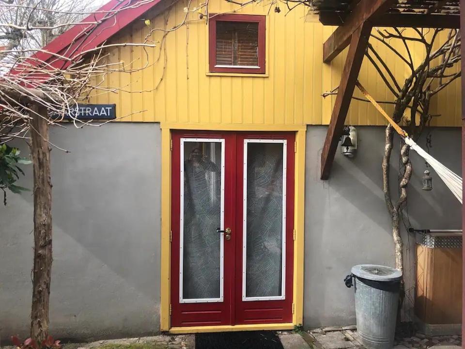 Ferienwohnung Tiny House For 2 With Private Garden Utrecht Exterior foto